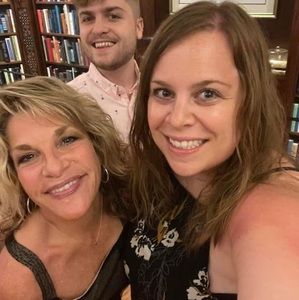 Meet your Posher, Ellen